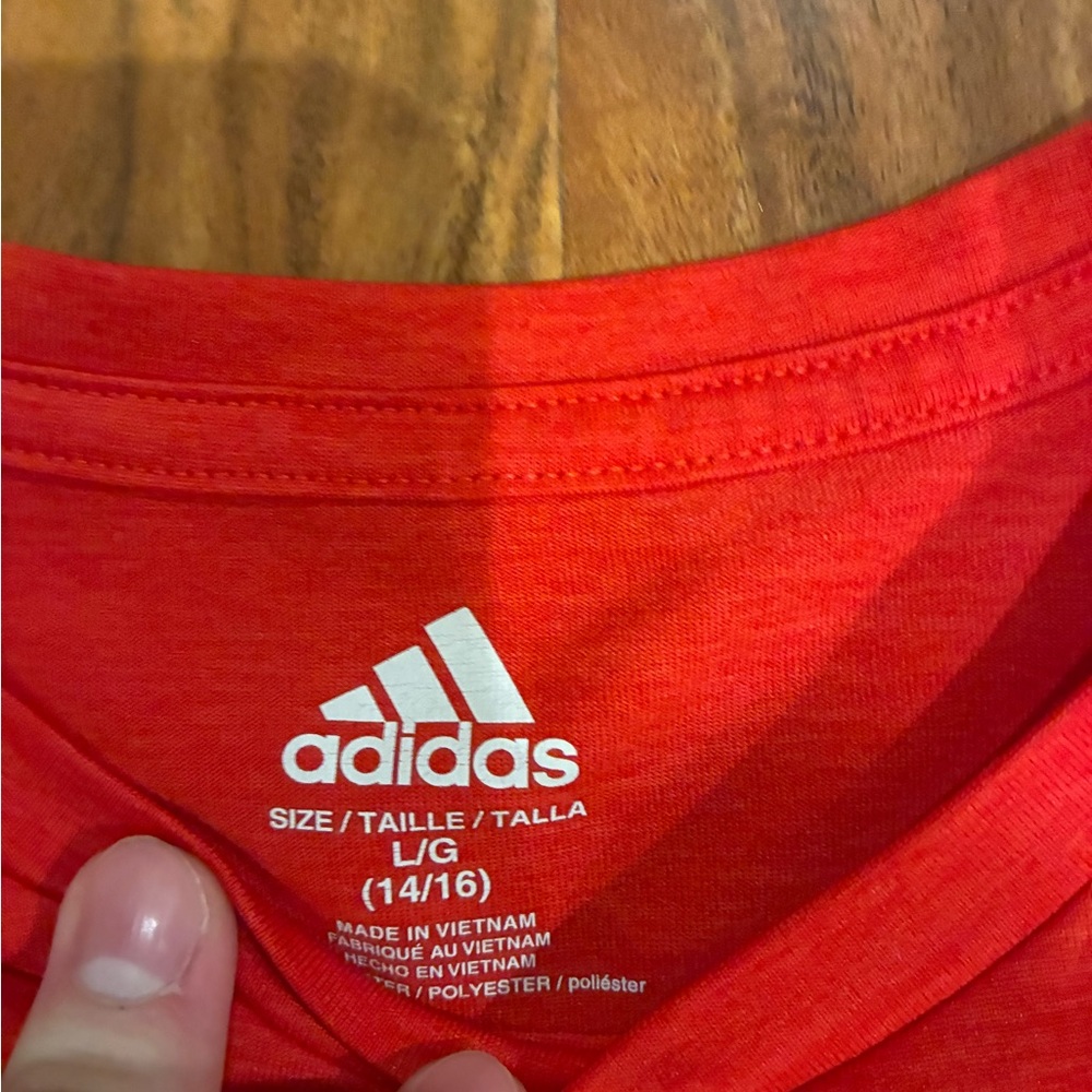 Adidas Kids Red Tee‎ with Black Logo - Picture 2 of 3